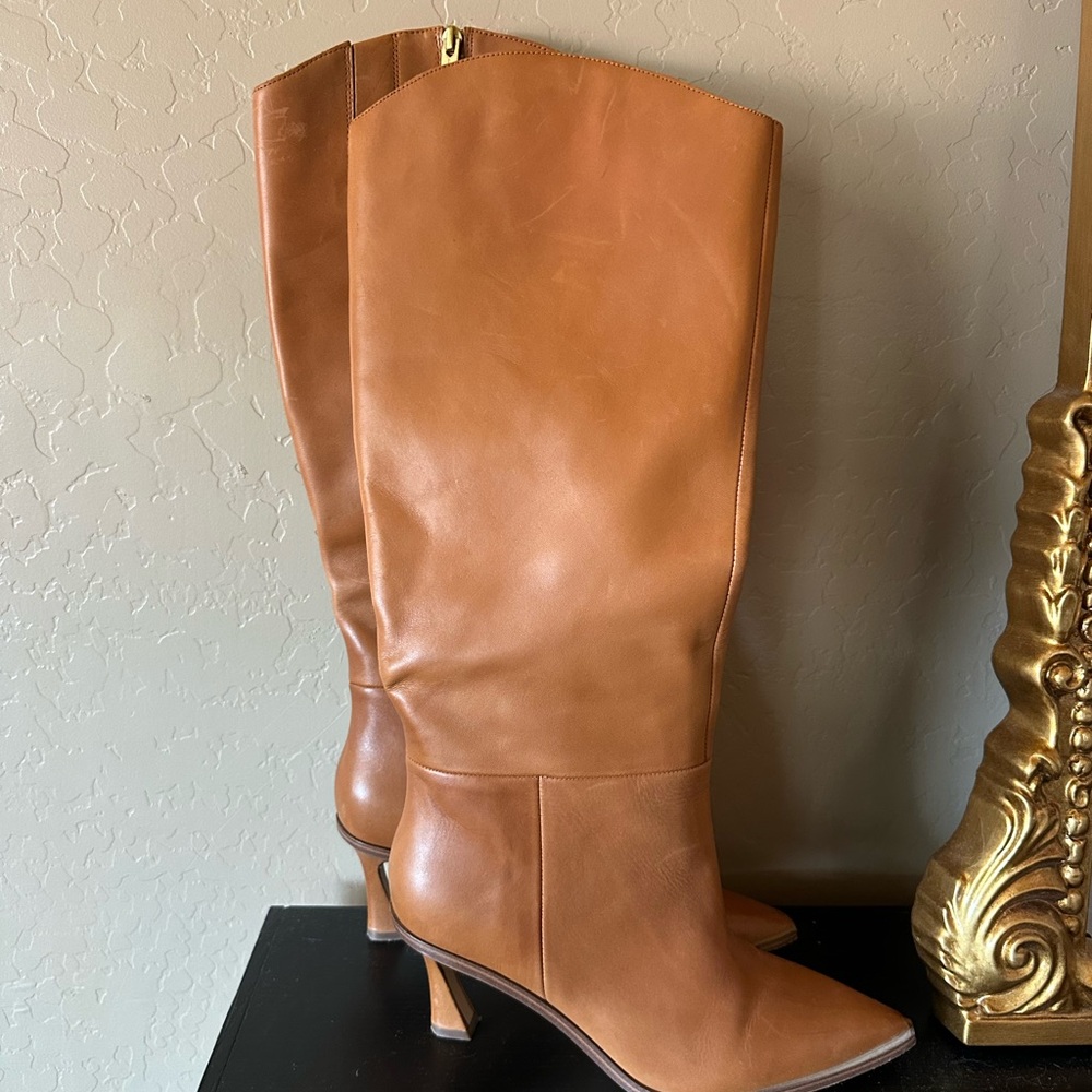 Vince Camuto X Emily Travis knee high boot EUC 9 wide calf - Picture 7 of 13
